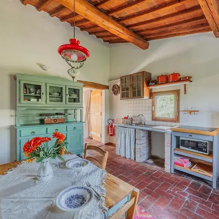 With View And Garden - Quercia Apartman *