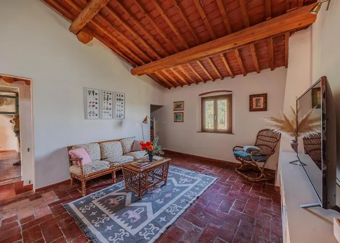 With View And Garden - Quercia Ghizzano