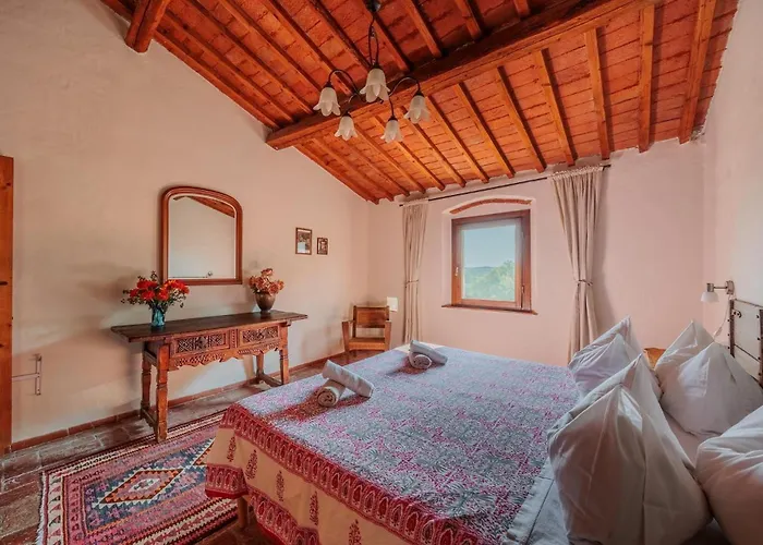 With View And Garden - Quercia